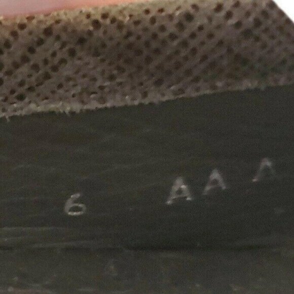 Stuart Weitzman Gray Leather Square Toe Pumps 6AAA Slip-On 90s Business Casual - Picture 9 of 11